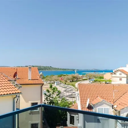 Daire Ivan M - 20m To The Beach *
